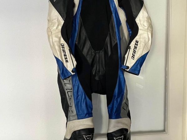 Combinaison dainese