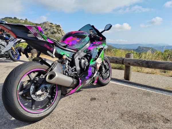 Yamaha r6