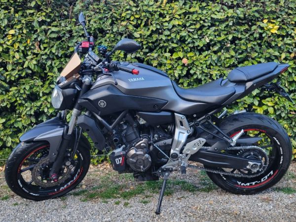 Yamaha mt07 a2
