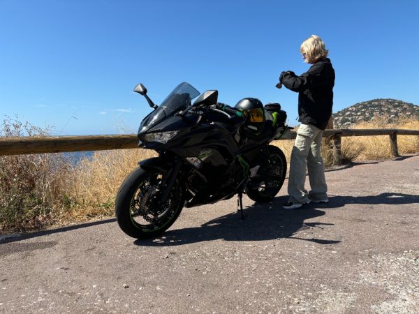 Ninja 650 2021