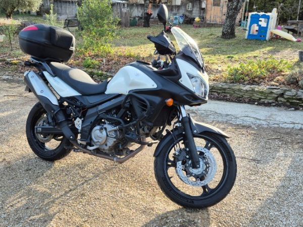 Vends v-strom 650 dl 2012