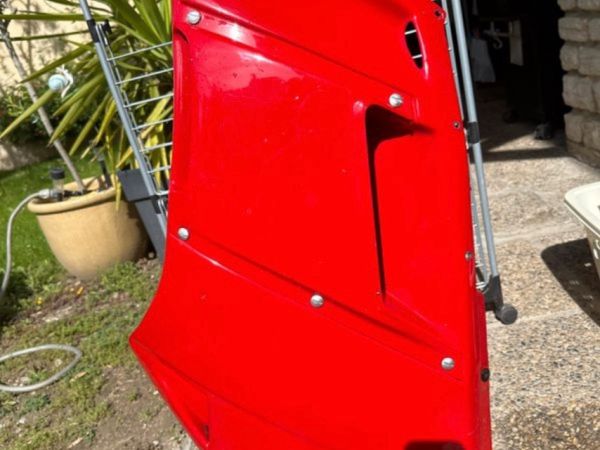 Flanc avant gauche ducati 750 paso 1987