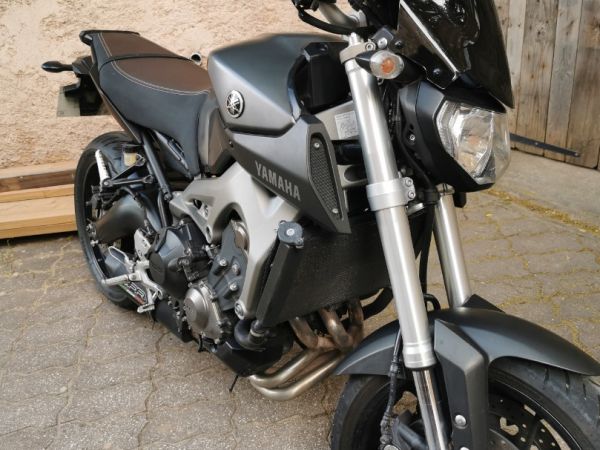 Yamaha mt09 2014