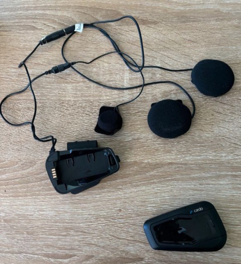 Intercom cardo freecom