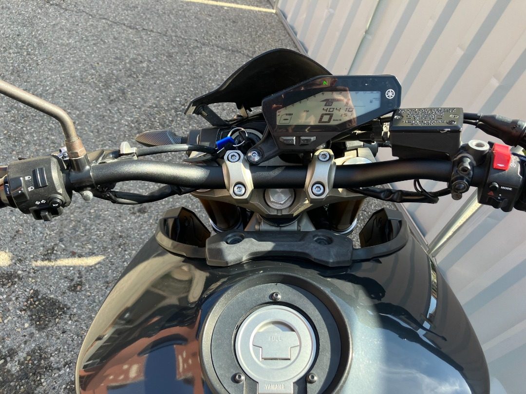 Yamaha mt09 2015