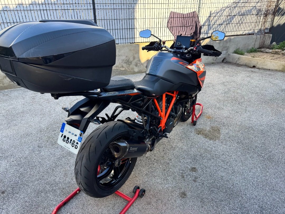 Ktm superduk gt 2022