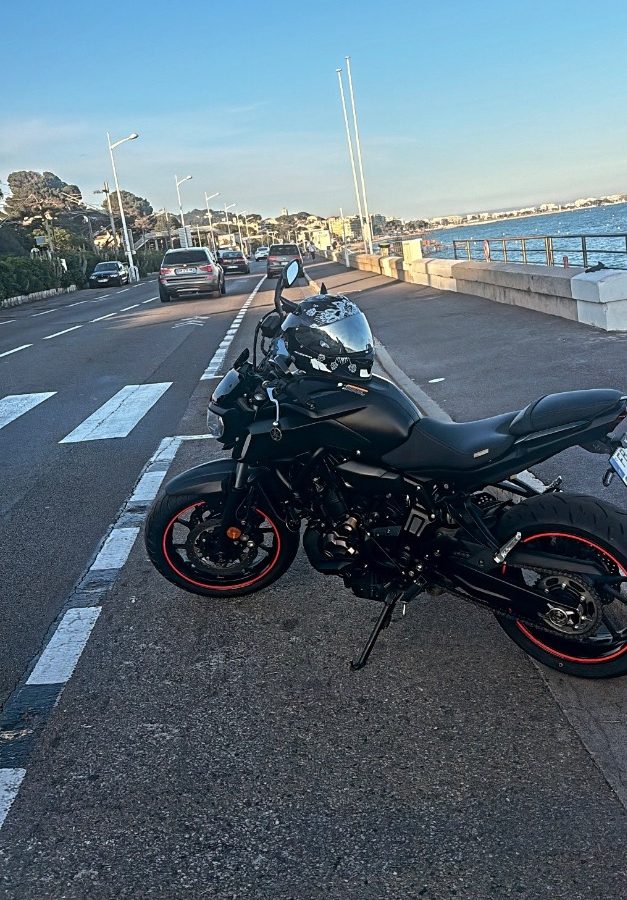 Yamaha mt 07 a2 abs