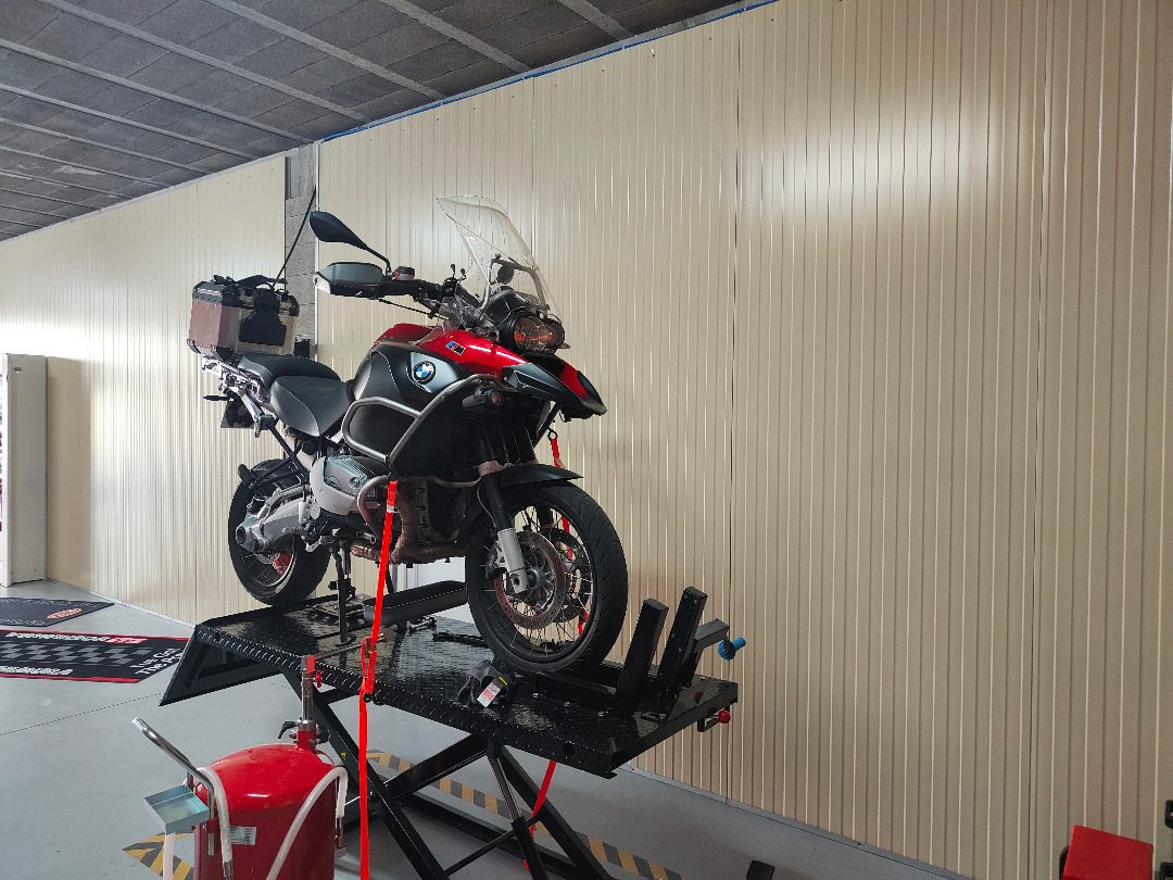Bmw 1200 gs adventure