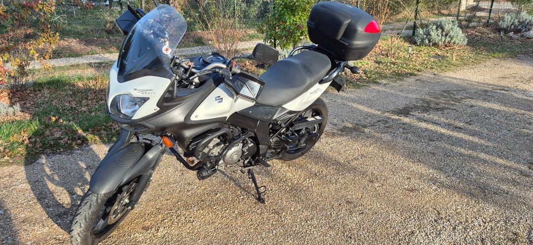 Vends v-strom 650 dl 2012