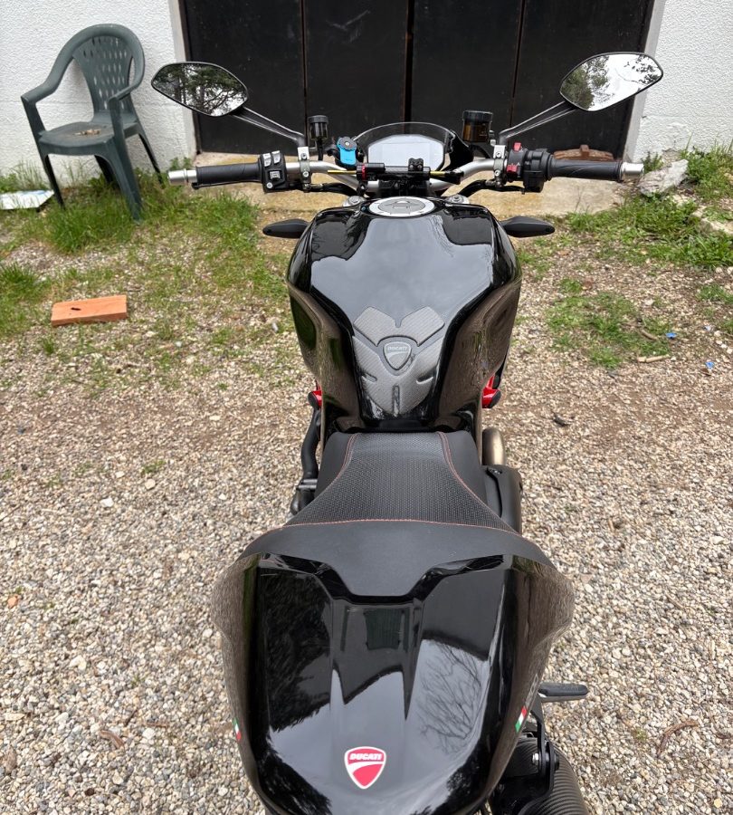 1200 monster