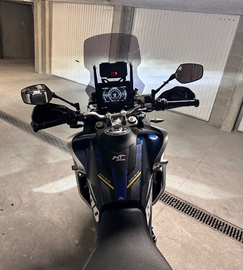 800 mt touring