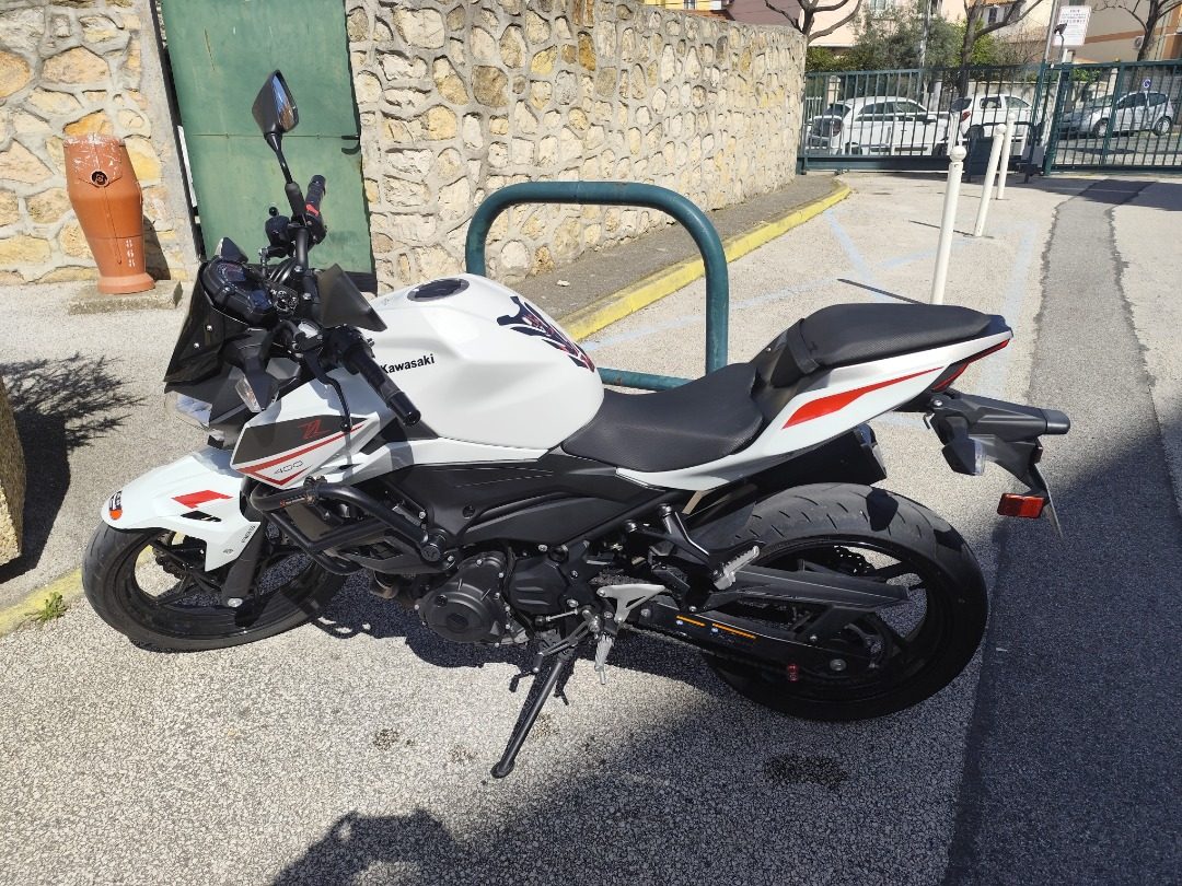 Kawasaki z400 2023 7700km