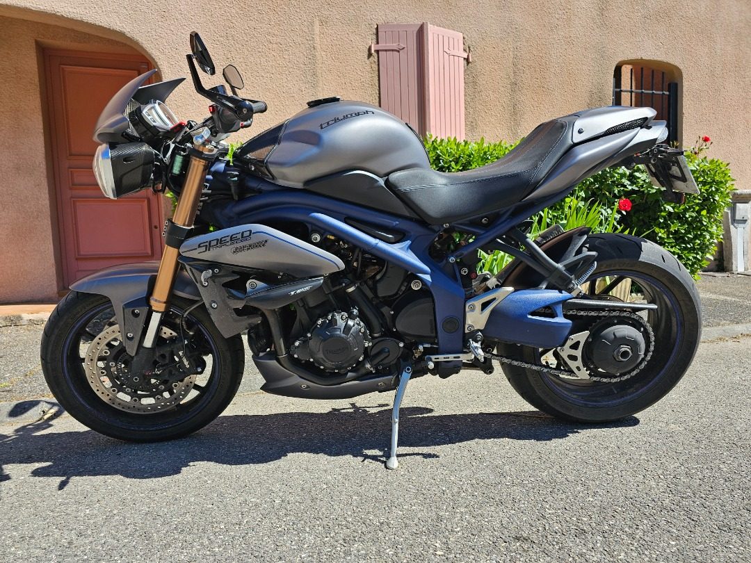 Triumph speed triple se 2013