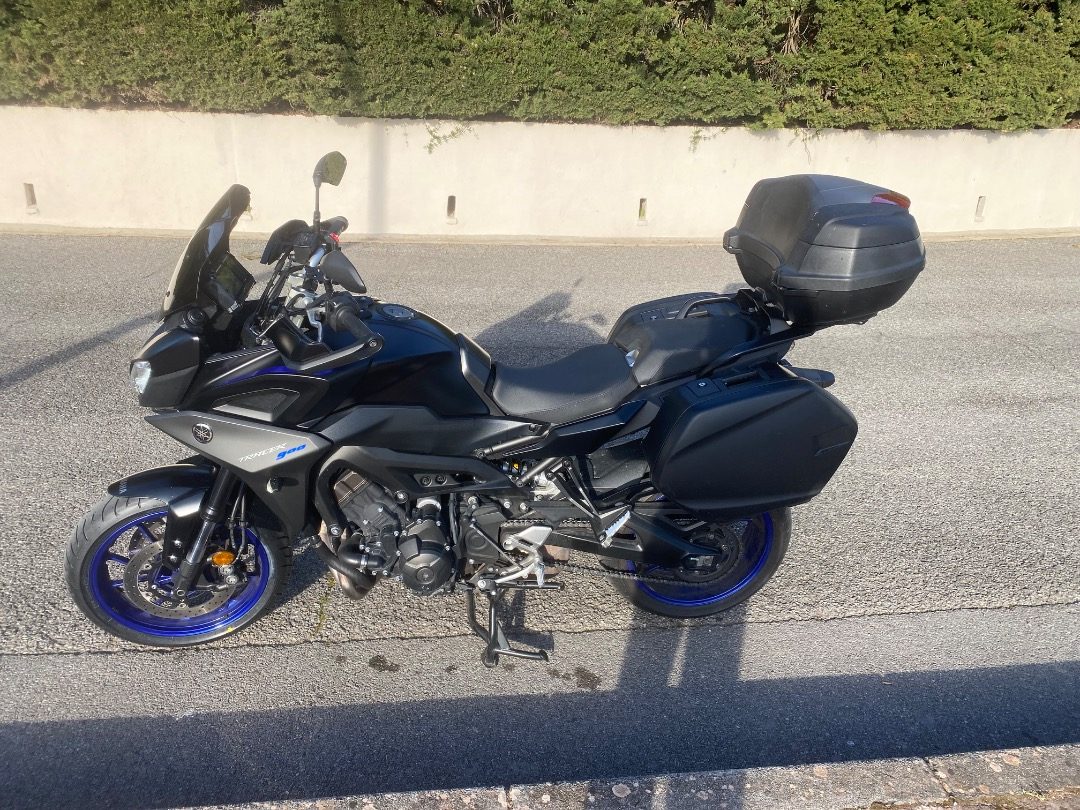 Tracer 900