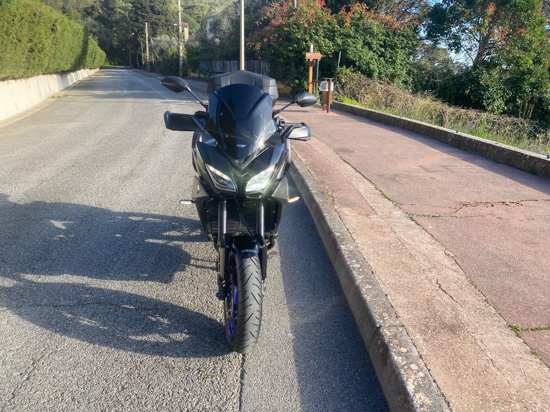 Tracer 900