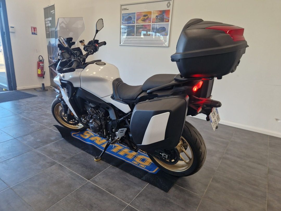 Yamaha tracer 9gt