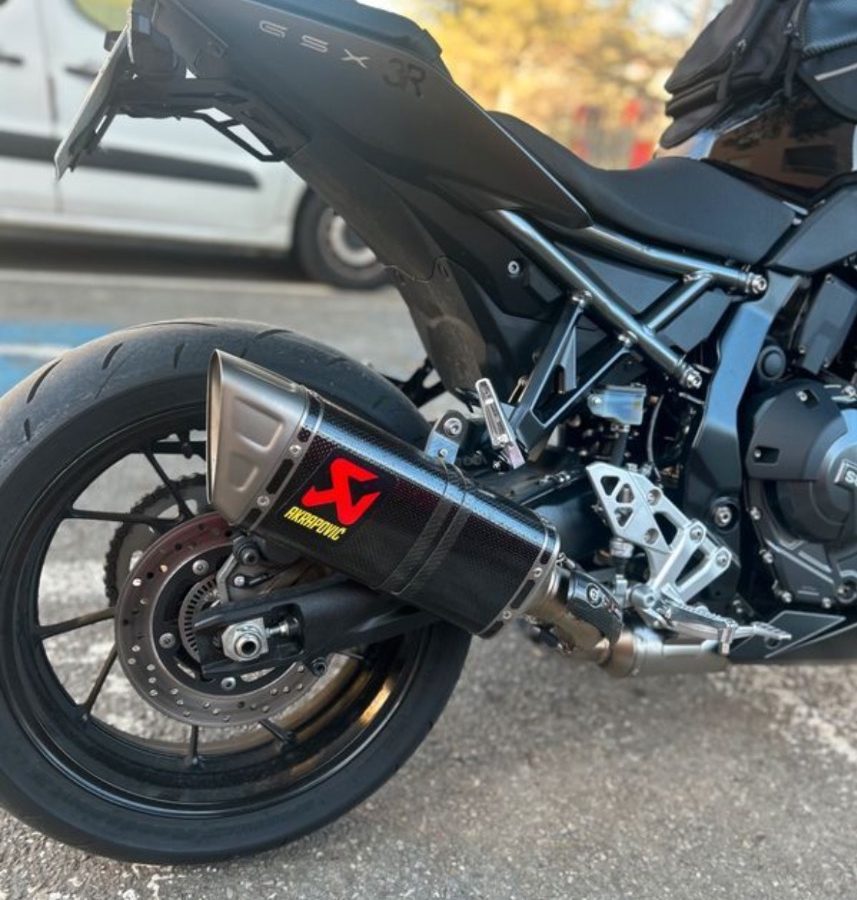 Suzuki gsx - 8r