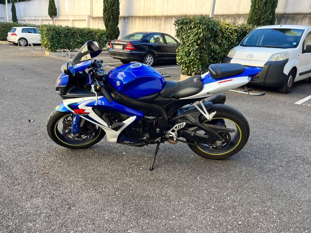 Gsxr 600 k7