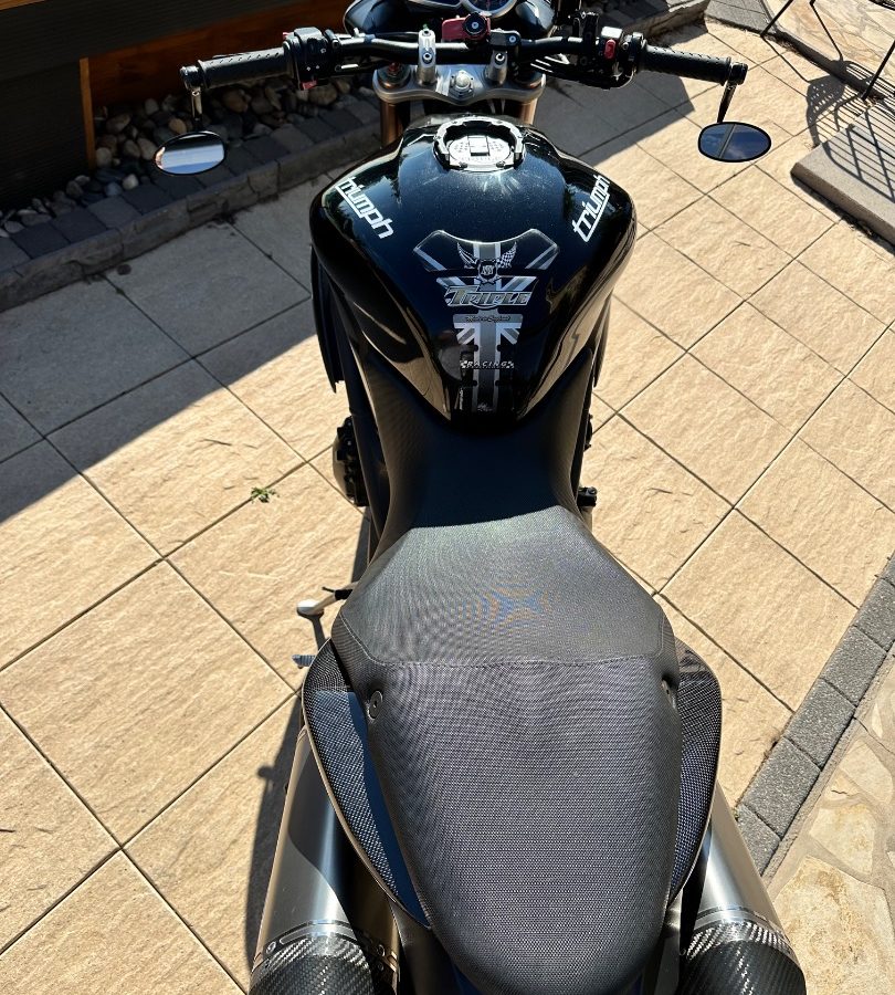 Triumph speed triple