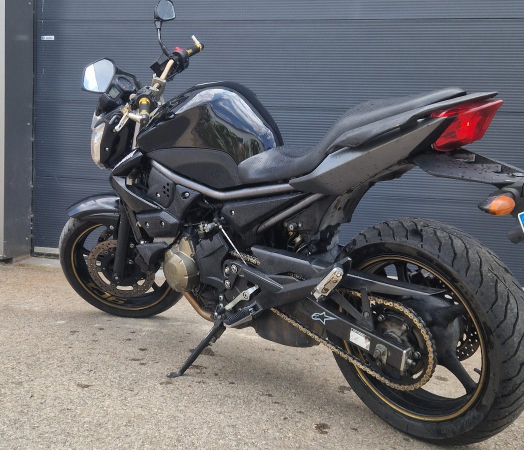 Yamaha xj6