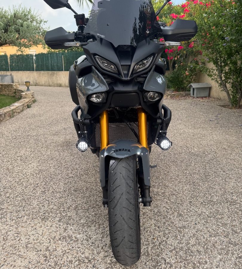 Tracer 900 gt+