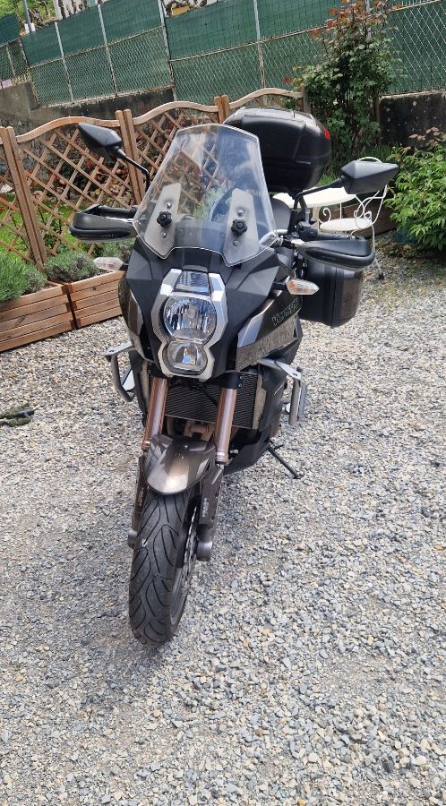 1000 versys
