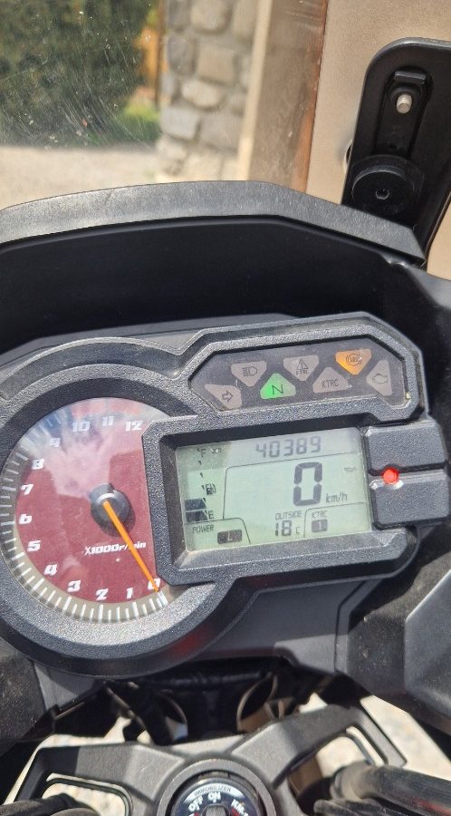 1000 versys