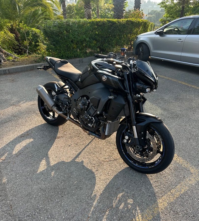 Mt10 2022 black