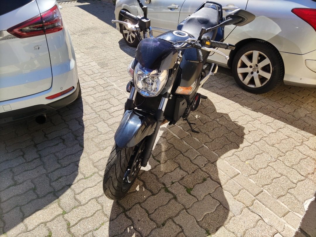 Moto gsr600