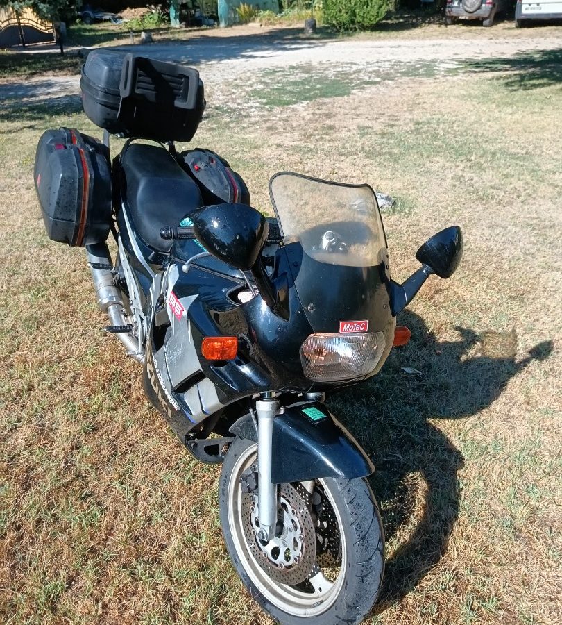 Gsxf 750