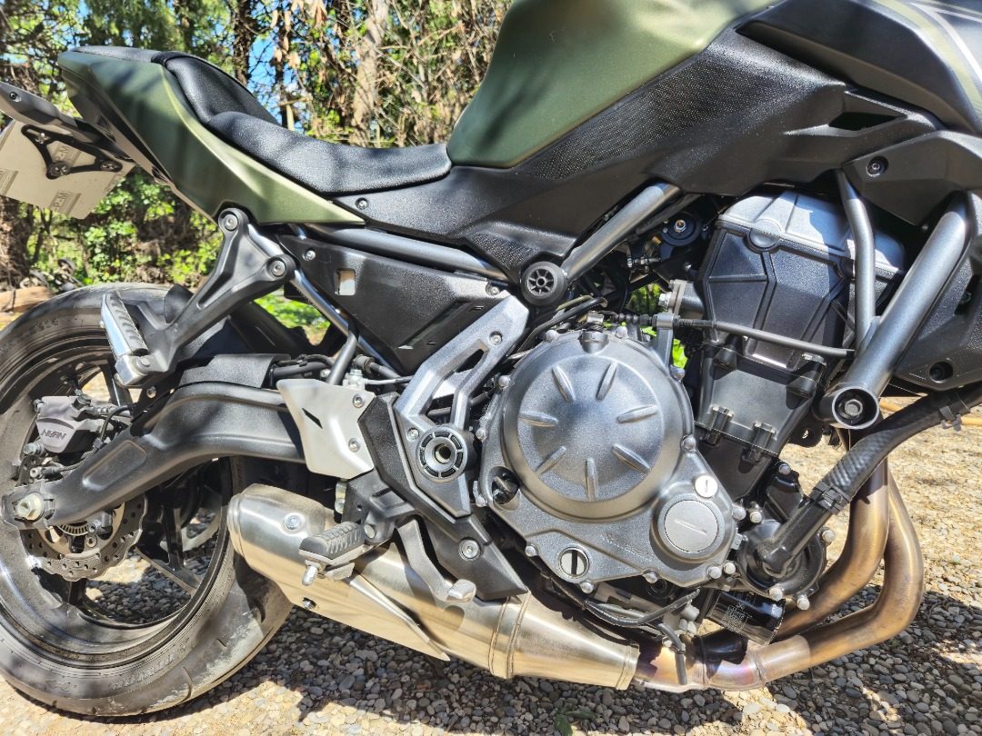 Kawasaki z650 bridée a2