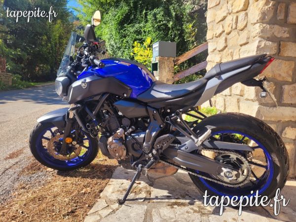 Yamaha mt-07 a2
