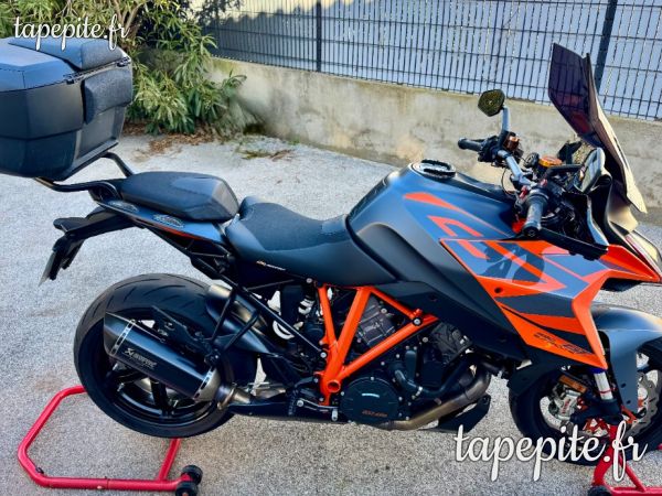 Ktm superduk gt 2022
