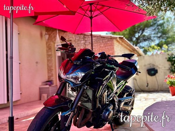 Kawasaki z900 full