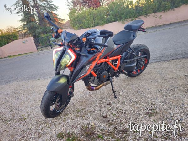 Ktm 1290 super duke r full équipée