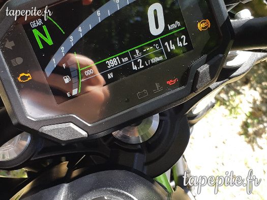 Moto kawasaki z650 a2 – 2022 – 4600 km