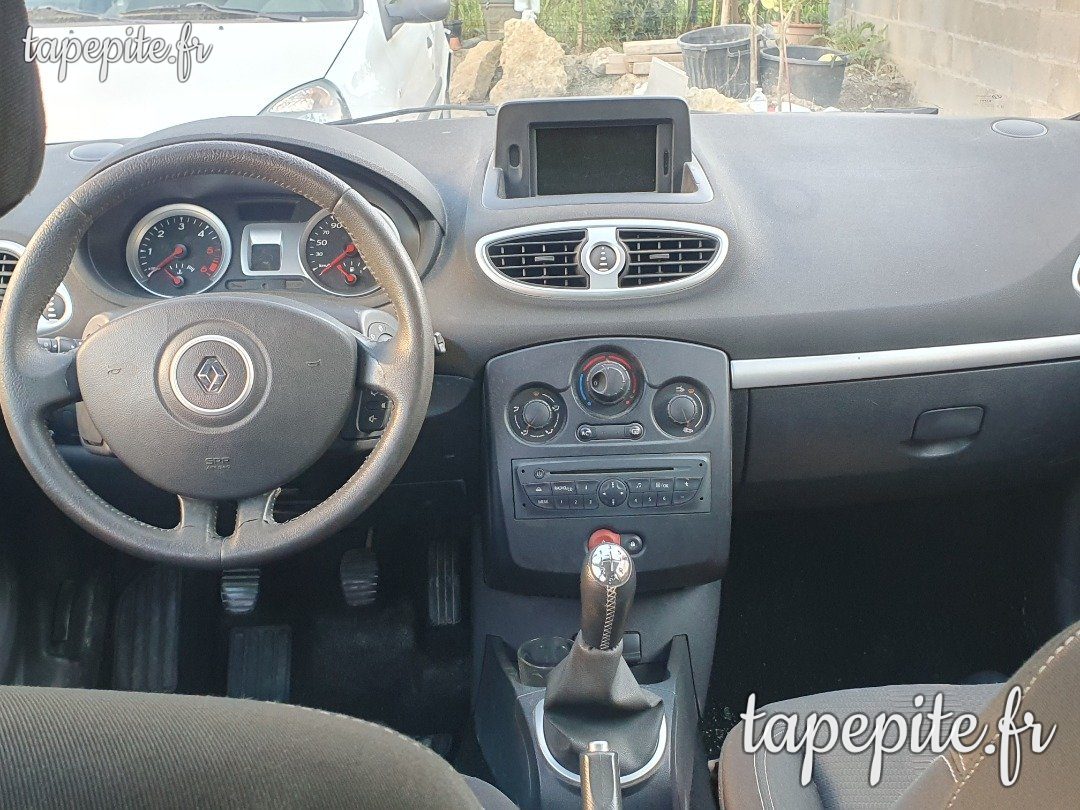 Clio 3 phase 2 tomtom
